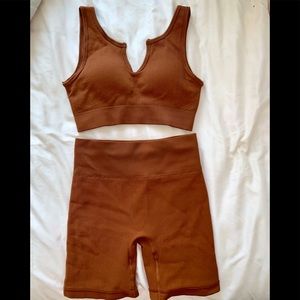 NWOT Halara Rust Bike Short and Bralette Matching set